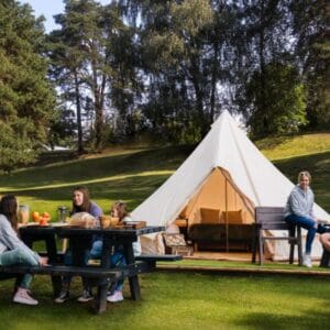 Eigen Auto + (dagdienst)Ferry Rondreis Luxe Camperen in Ierland - Glamping